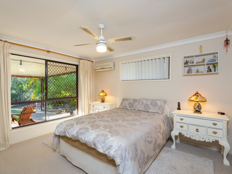 166 Pioneer Crescent, Bellbowrie QLD 4070
