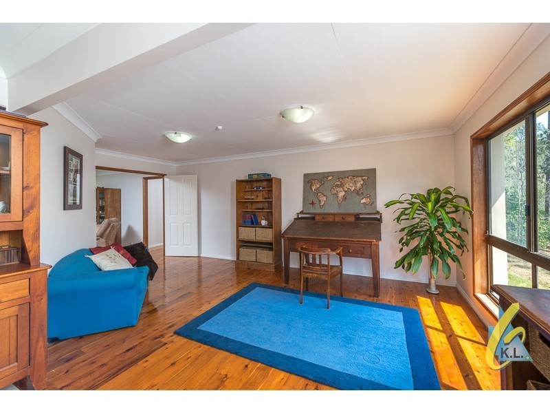 1212 Mt Crosby Rd, Mount Crosby QLD 4306