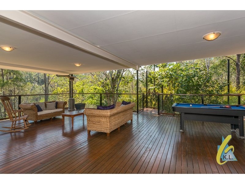 1212 Mt Crosby Rd, Mount Crosby QLD 4306