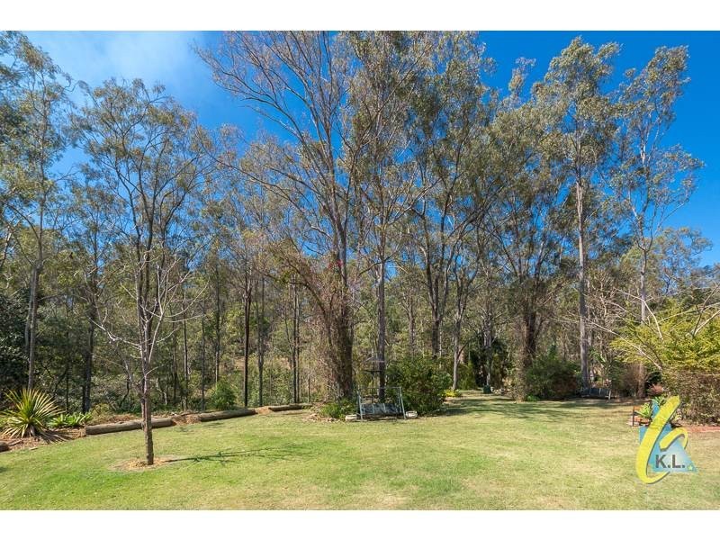 1212 Mt Crosby Rd, Mount Crosby QLD 4306