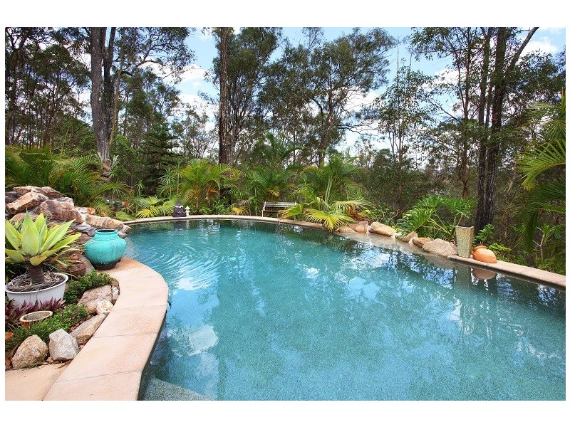 12 Yarula Close, Karana Downs QLD 4306