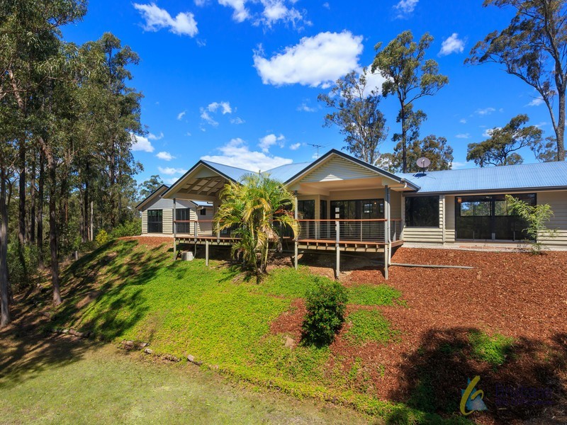 117 Red Cedar Road, Pullenvale QLD 4069