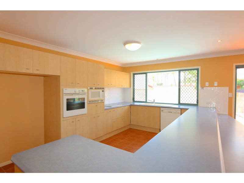 27 Apanie Street, Middle Park QLD 4074