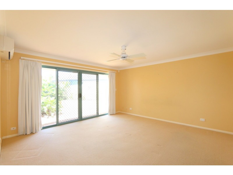 27 Apanie Street, Middle Park QLD 4074