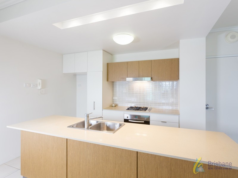 204/20 Egmont St, Sherwood QLD 4075