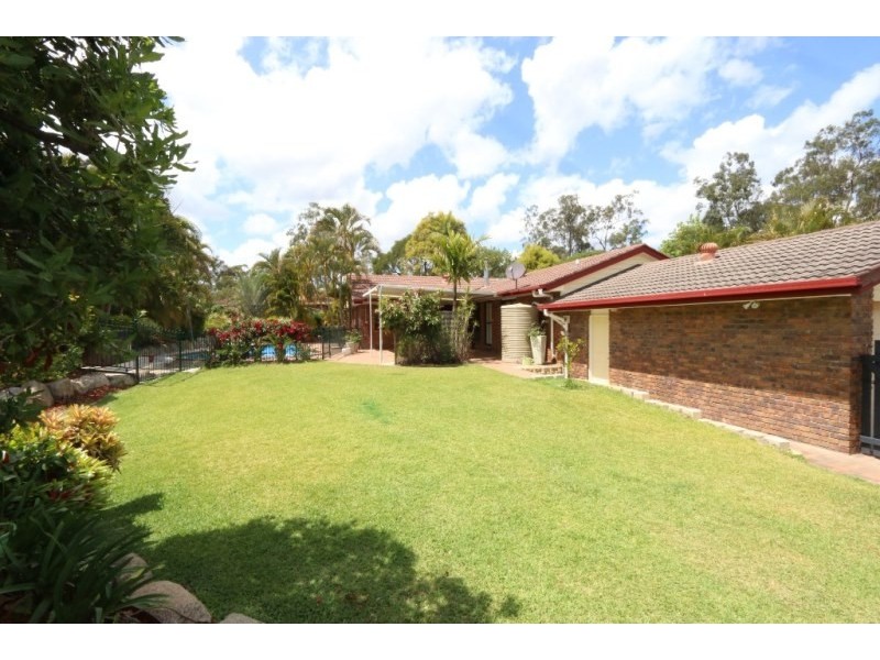 61 Montanus Drive, Bellbowrie QLD 4070