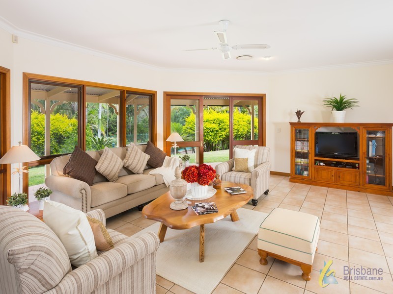 78 O’Brien Road, Pullenvale QLD 4069