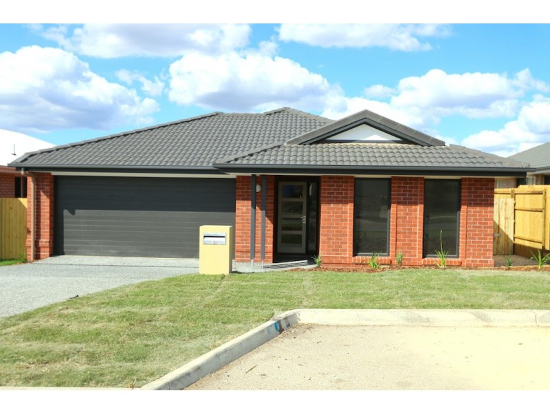 3 Wren Street, Redbank Plains QLD 4301