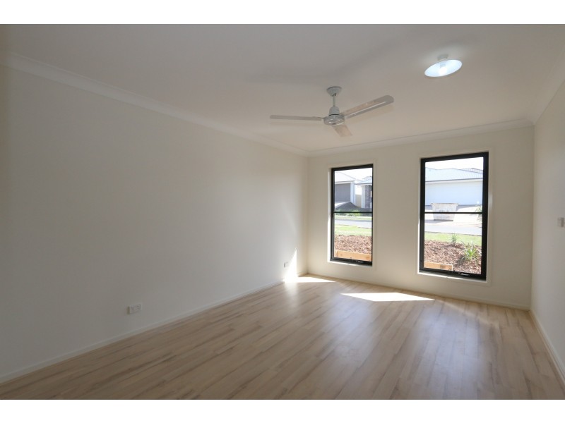 3 Wren Street, Redbank Plains QLD 4301