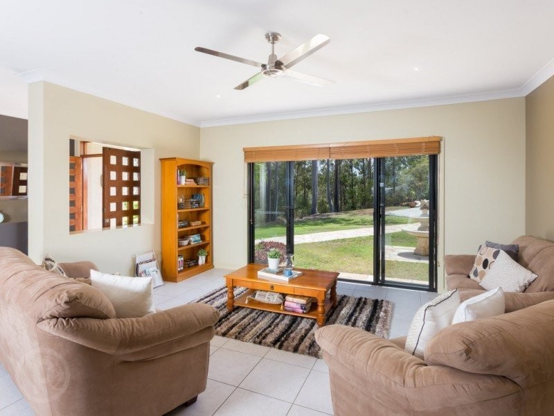 24 Solander Court, Karana Downs QLD 4306