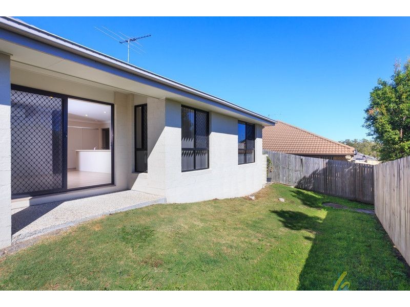 20 Oak Leaf Street, Springfield Lakes QLD 4300