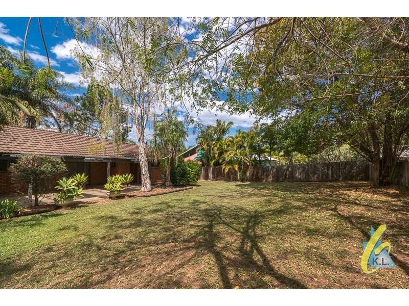 4 Wandoo Court, Karana Downs QLD 4306