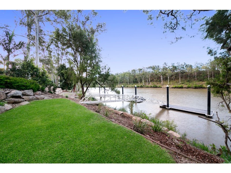 15 Wendouree Crescent, Westlake QLD 4074