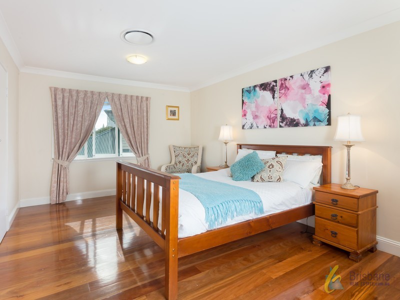 174 Verney Road East, Graceville QLD 4075