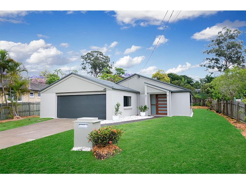 4 Karingal St, Kenmore QLD 4069