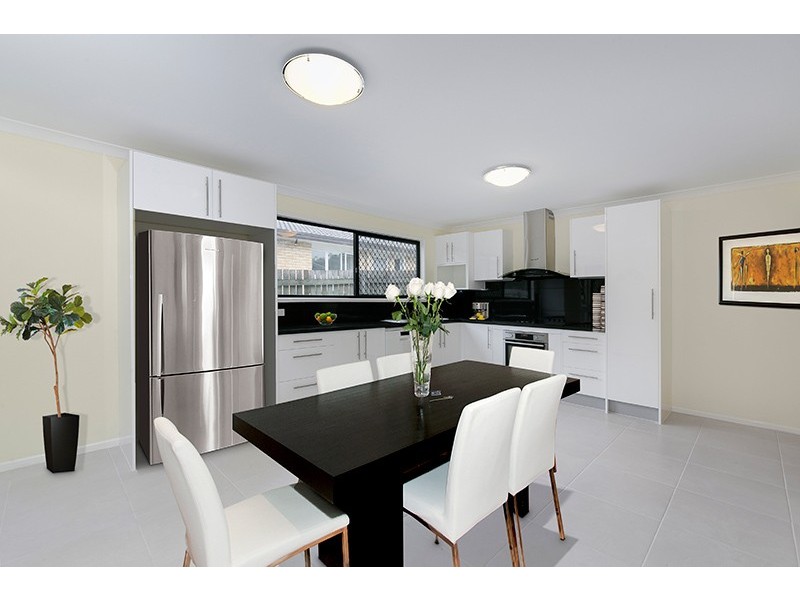 4 Karingal St, Kenmore QLD 4069