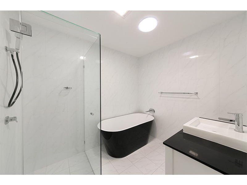 4 Karingal St, Kenmore QLD 4069