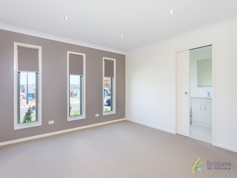 59 Stirling Cct, Redbank Plains QLD 4301