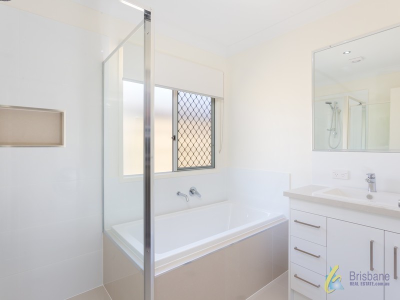 59 Stirling Cct, Redbank Plains QLD 4301