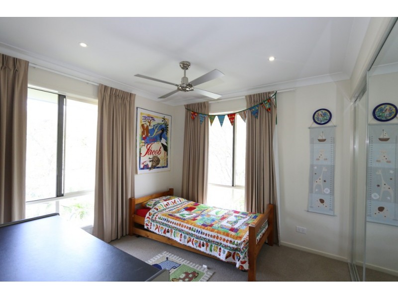 43 Gordon Tce, Indooroopilly QLD 4068