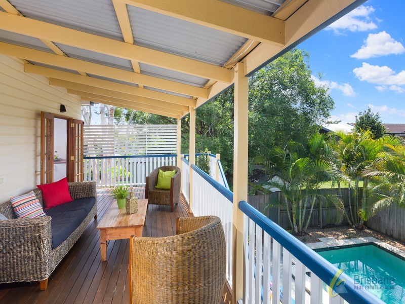 116 Graceville Avenue, Graceville QLD 4075