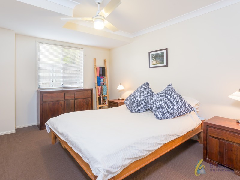 116 Graceville Avenue, Graceville QLD 4075