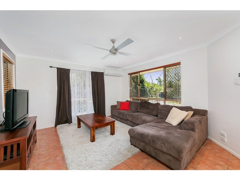 4 Abelia Court, Camira QLD 4300