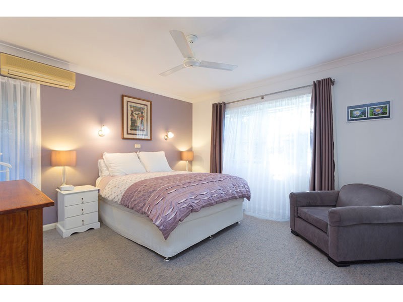 2 Coburn Court, Brookfield QLD 4069