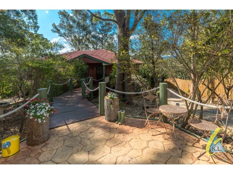 7 Paroo Place, Karalee QLD 4306