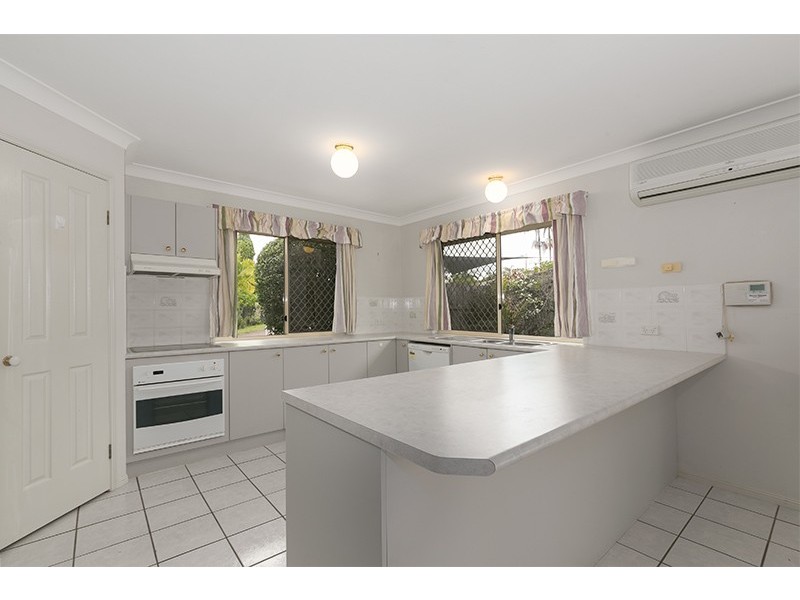 15 Forfar St, Seventeen Mile Rocks QLD 4073