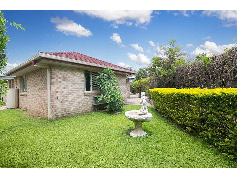 15 Forfar St, Seventeen Mile Rocks QLD 4073