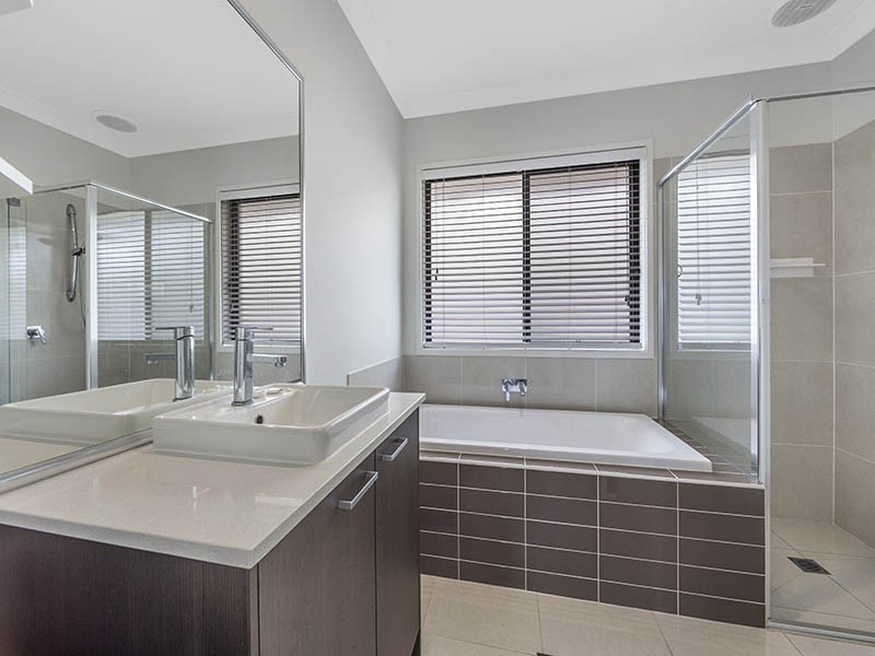48 Pioneer Drive, Kuraby QLD 4112