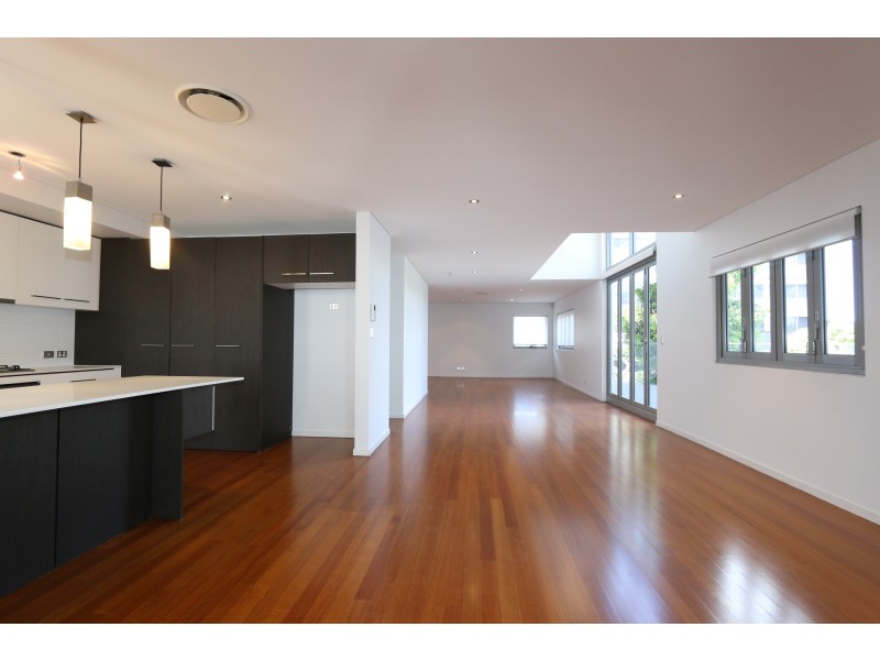 2/69 Kingsholme Street, Teneriffe QLD 4005