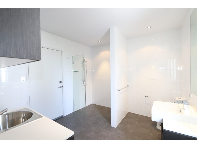 2/69 Kingsholme Street, Teneriffe QLD 4005
