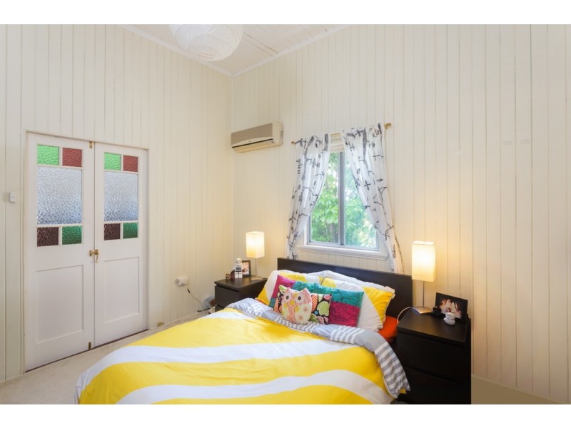 854 Oxley Road, Corinda QLD 4075