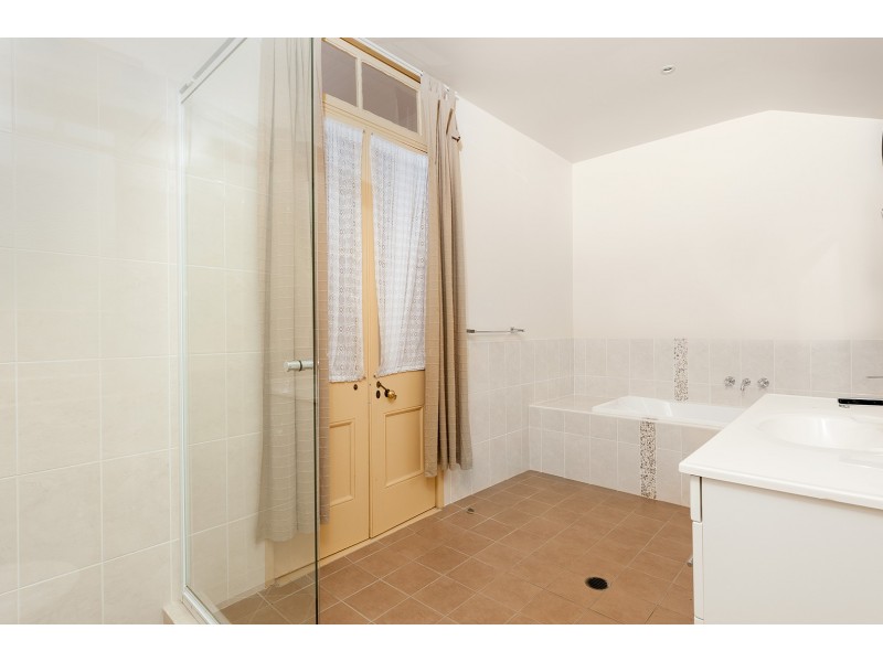 146 Chermside Road, Basin Pocket QLD 4305