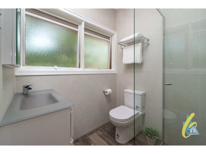 4 Caringal Drive, Karana Downs QLD 4306