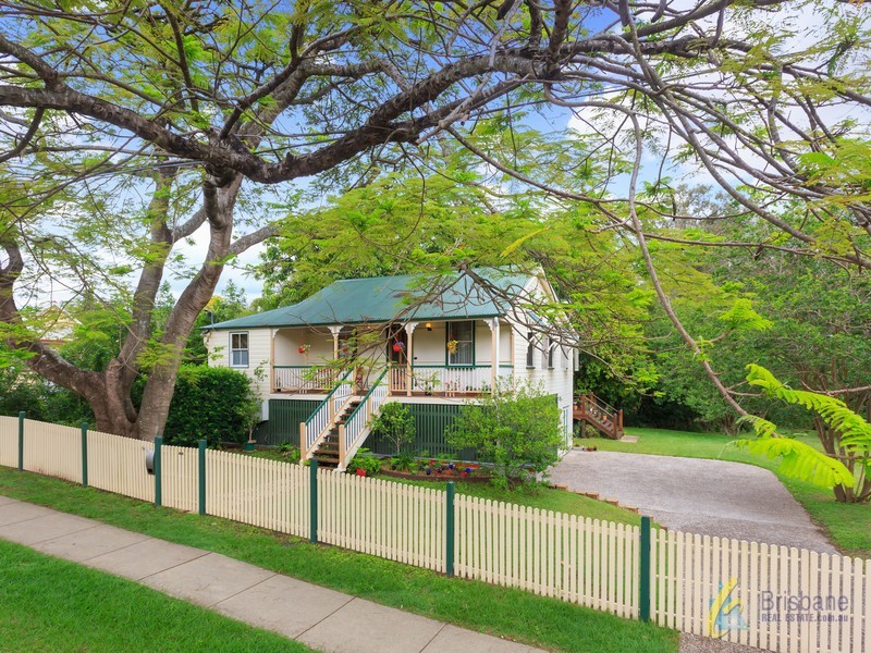 6 Oconnor street, Oxley QLD 4075