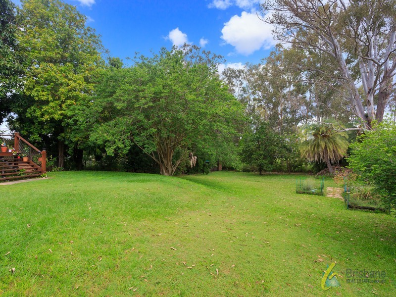 6 Oconnor street, Oxley QLD 4075