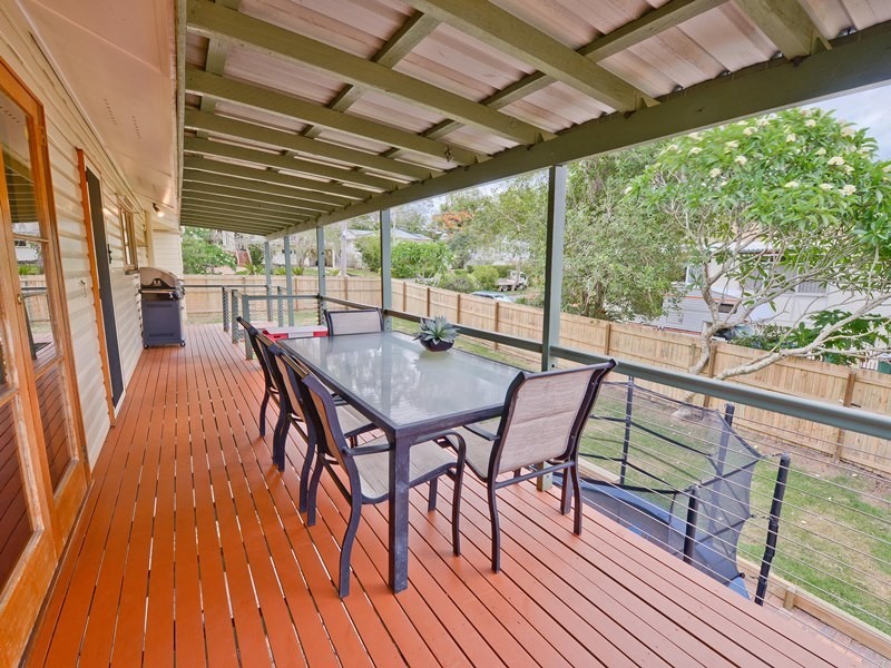 22 Aberfoyle Street, Kenmore QLD 4069