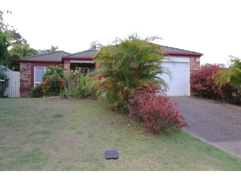 3 Glen Court, Kenmore QLD 4069