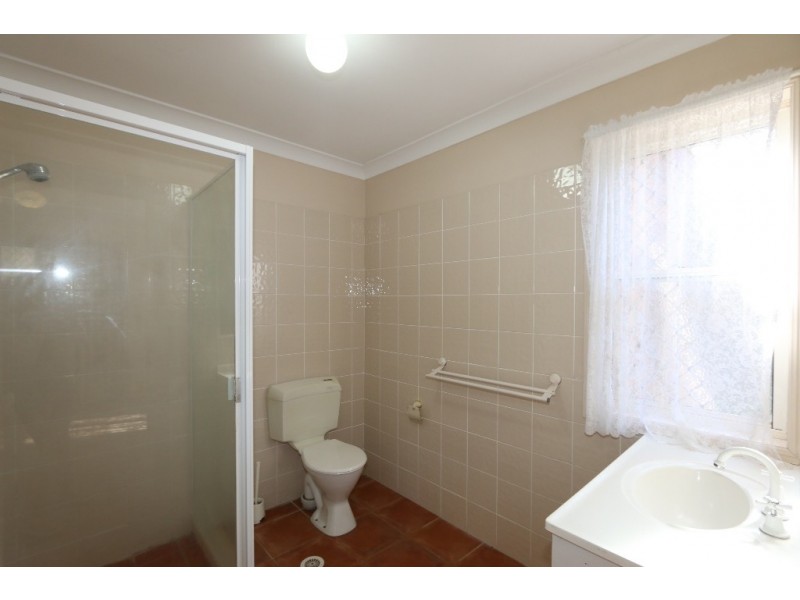 3 Glen Court, Kenmore QLD 4069