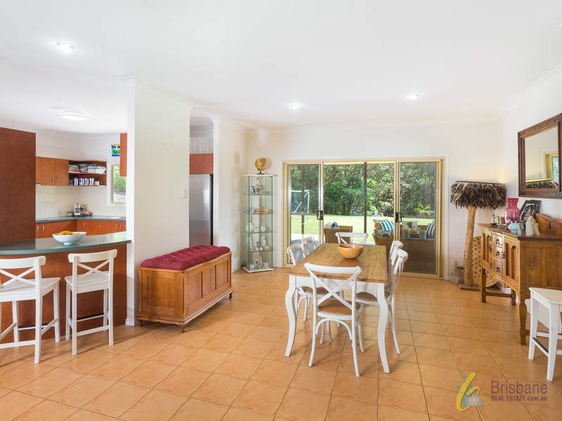 31 White Cedar Road, Pullenvale QLD 4069