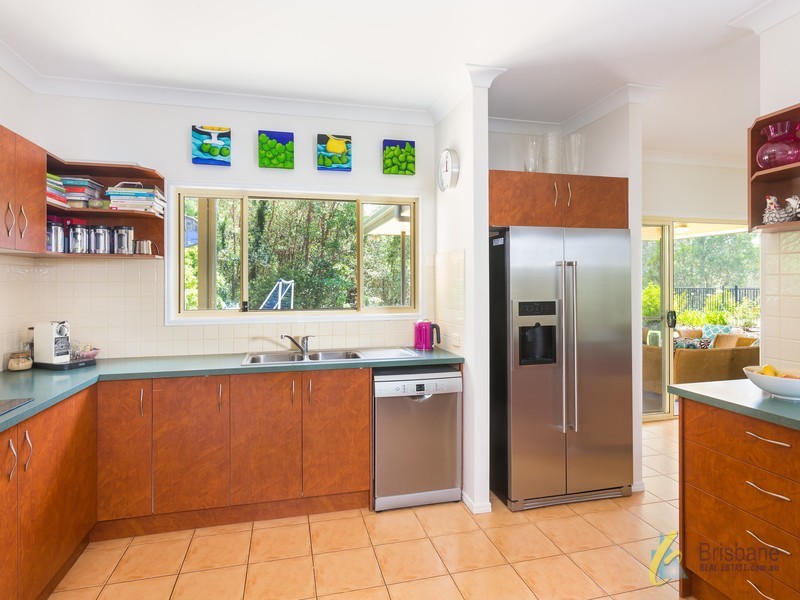 31 White Cedar Road, Pullenvale QLD 4069