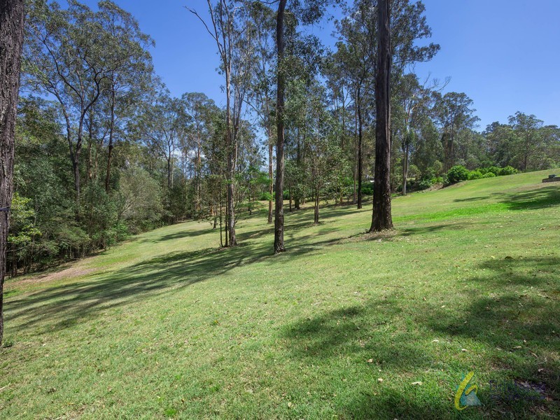 31 White Cedar Road, Pullenvale QLD 4069