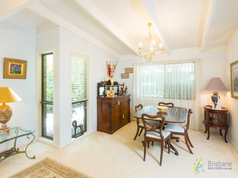 50 Carlyle Street, Seventeen Mile Rocks QLD 4073
