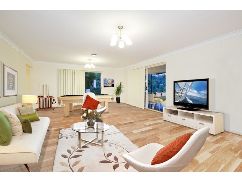 37 Margaret Court, Kenmore QLD 4069