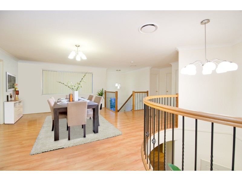 37 Margaret Court, Kenmore QLD 4069