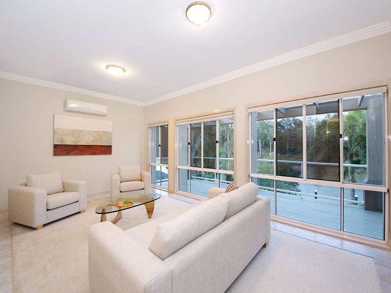 15 Wendouree Crescent, Westlake QLD 4074