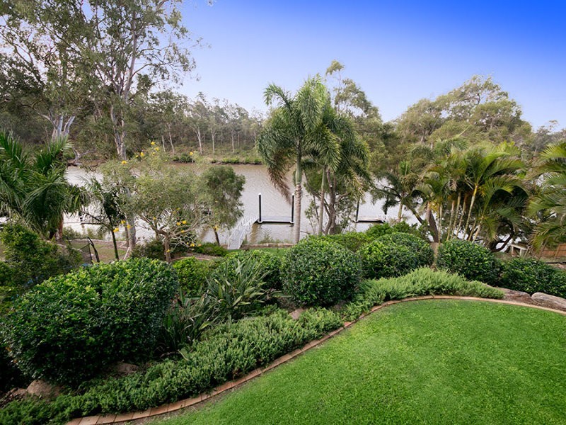 15 Wendouree Crescent, Westlake QLD 4074